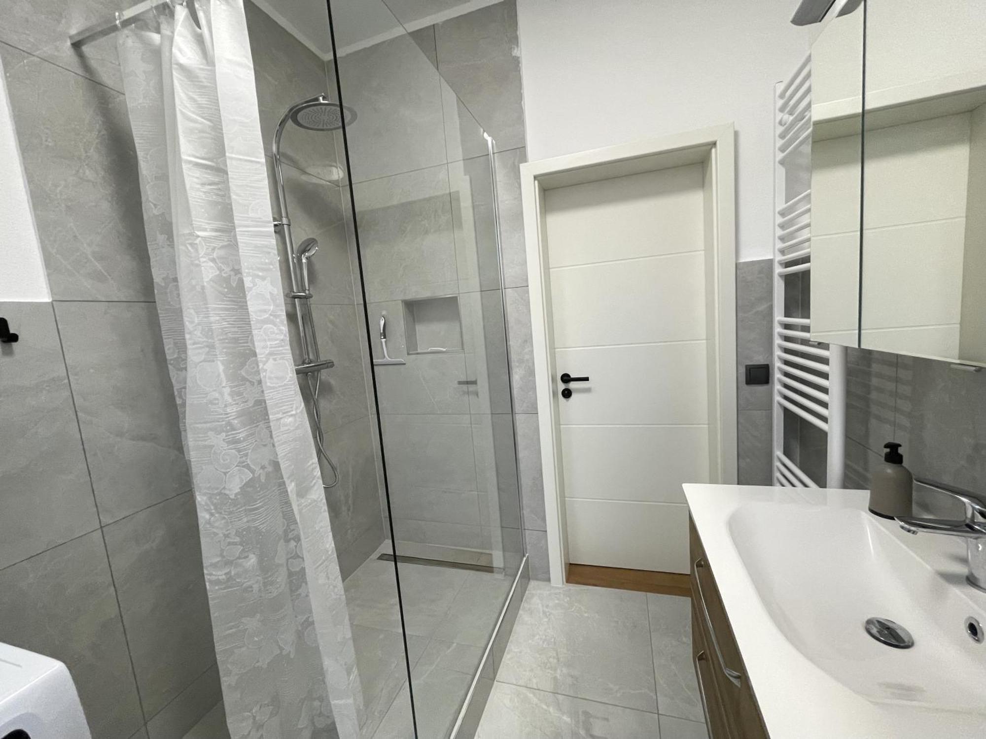 Urbansuites - Stylish Apartments I Koblenz Center I Kitchen I Up To 115M2 Bagian luar foto